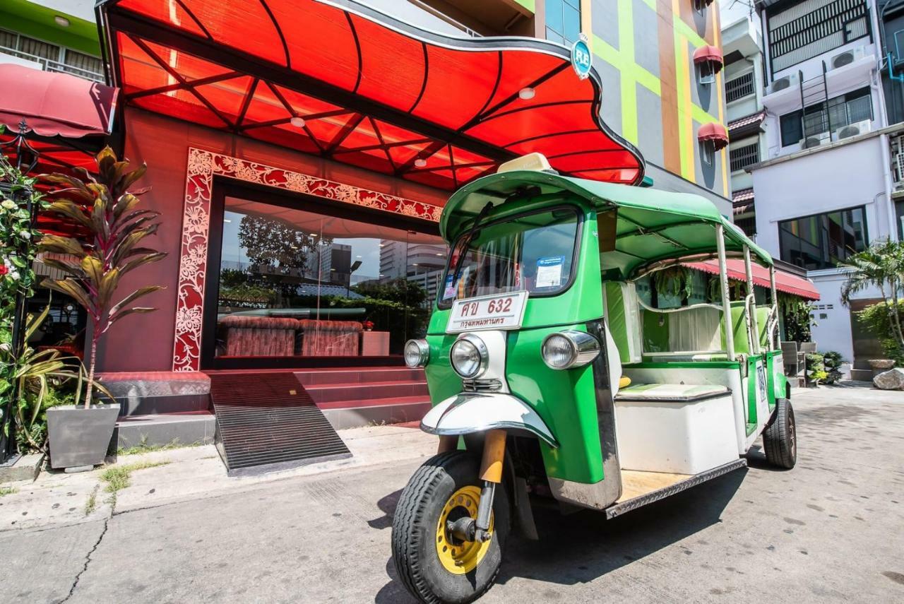 Roseate Ratchada Aparthotel Bangkok Exterior foto