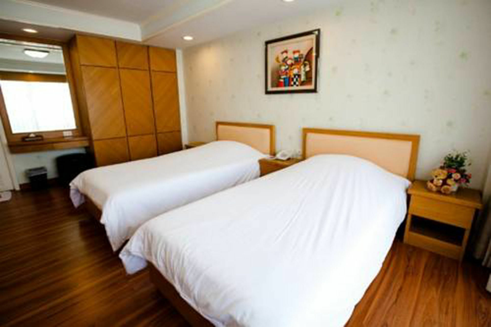 Roseate Ratchada Aparthotel Bangkok Exterior foto